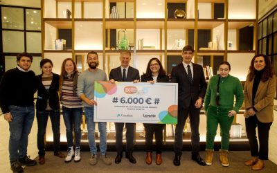 Los ganadores de la IX edición de Talento Joven reciben sus cheques de 6.000 euros